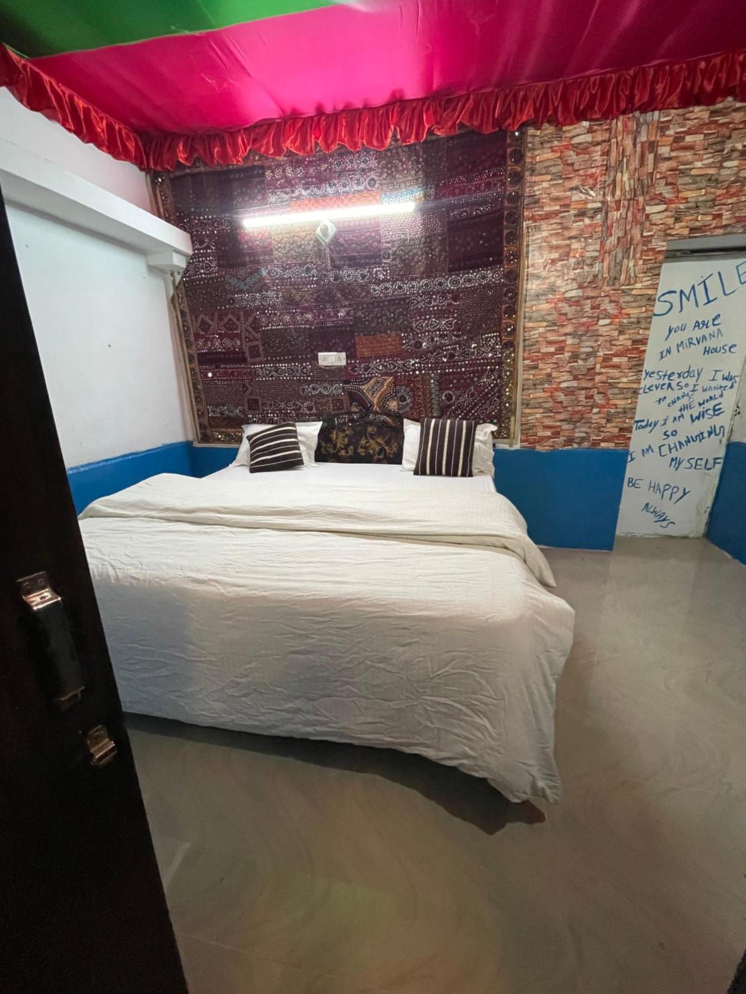 Mirvana Guest House & Camel Safari Jaisalmer Luaran gambar
