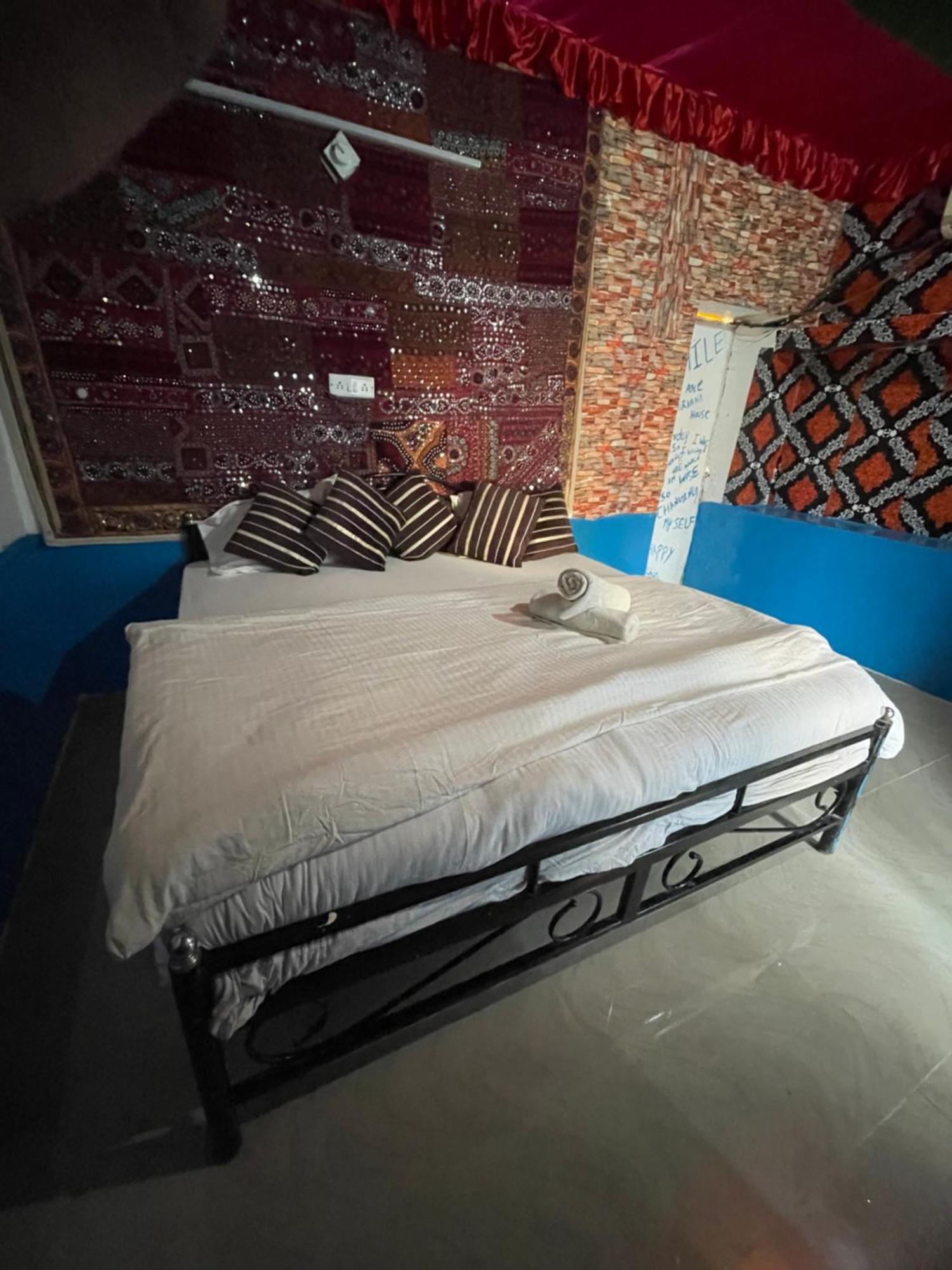 Mirvana Guest House & Camel Safari Jaisalmer Luaran gambar